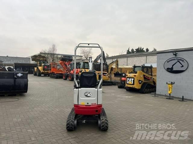 Takeuchi TB 210 R Mini bageri < 7t