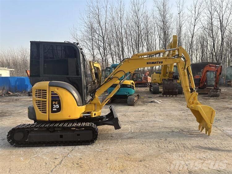 Komatsu PC35 Mini bageri < 7t