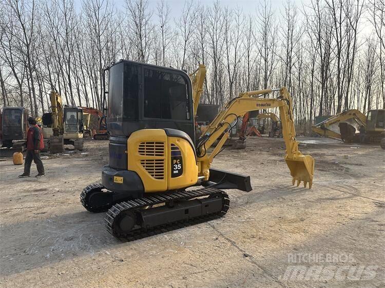 Komatsu PC35 Mini bageri < 7t
