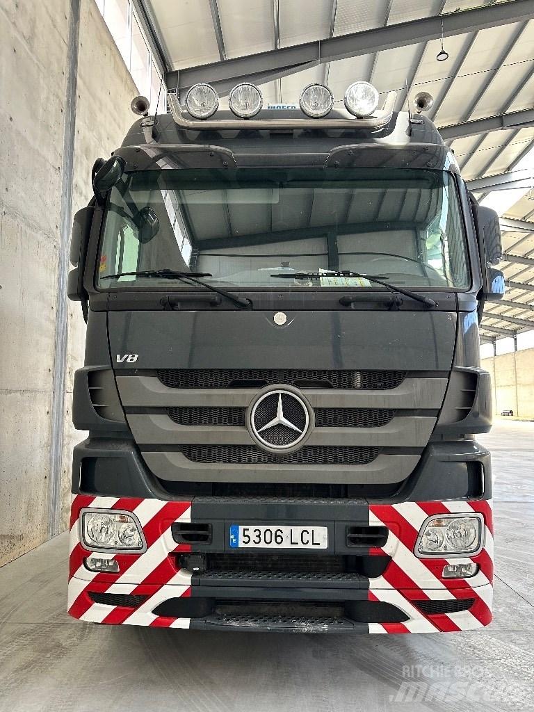 Mercedes-Benz 4165 S Tegljači