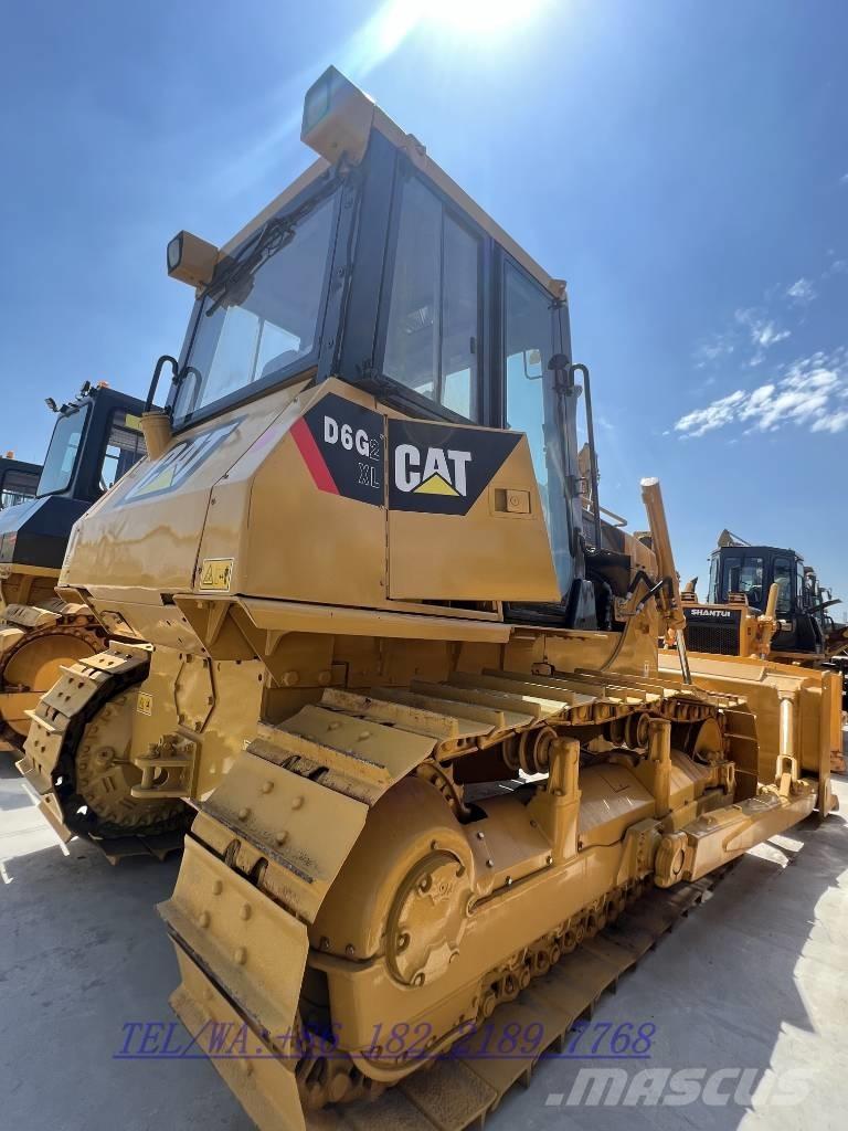CAT D 6 G Buldožeri guseničari