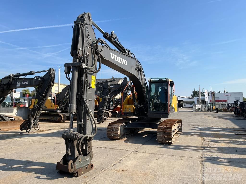 Volvo EC220EL Bageri guseničari