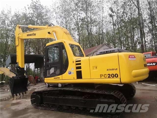 Komatsu pc200-6 Bageri guseničari