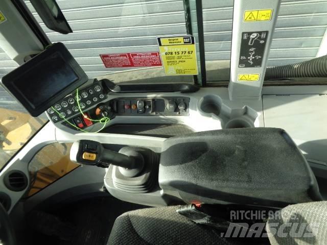 CAT 938M Utovarivači na točkove