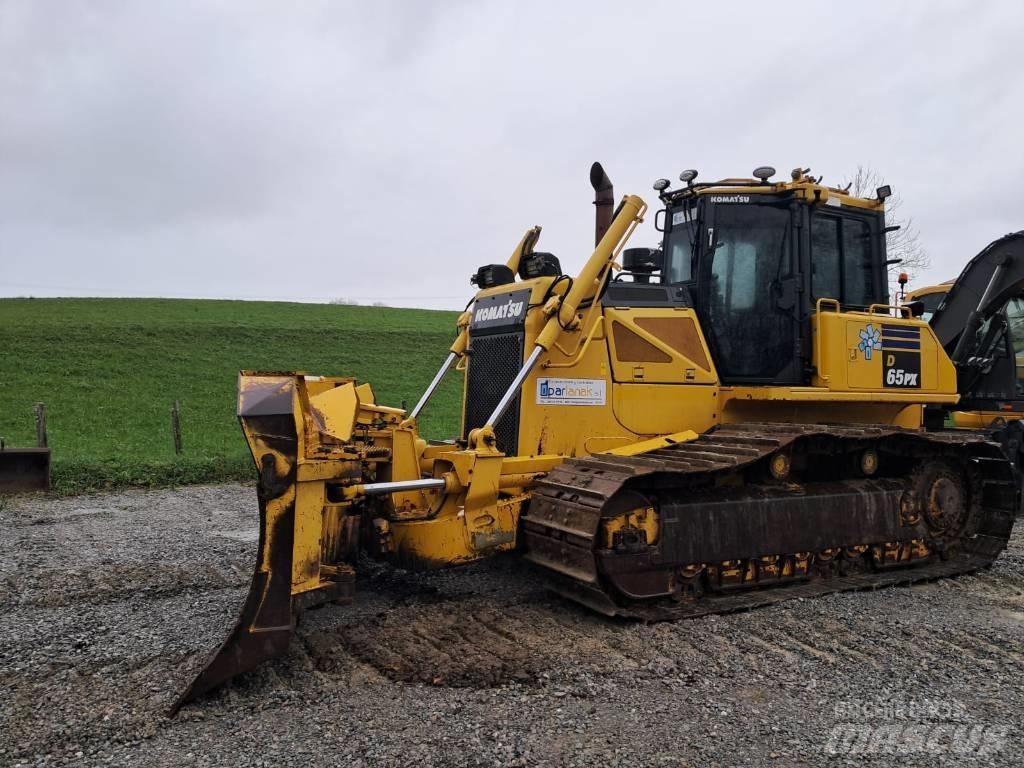 Komatsu D 65 PX-17 Buldožeri guseničari