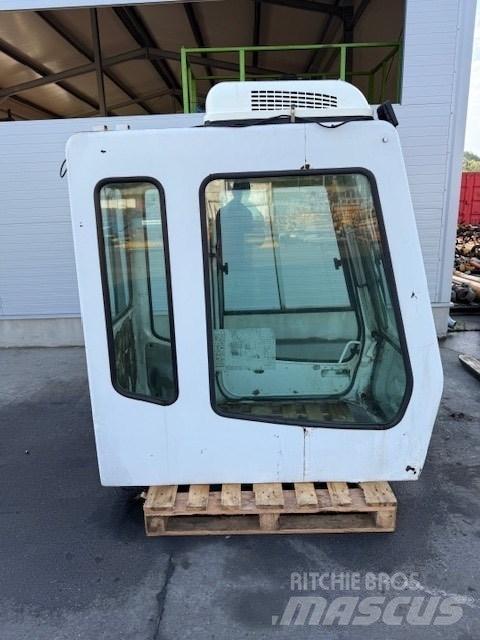 Liebherr CAB SERIE B Kabine i unutrašnjost