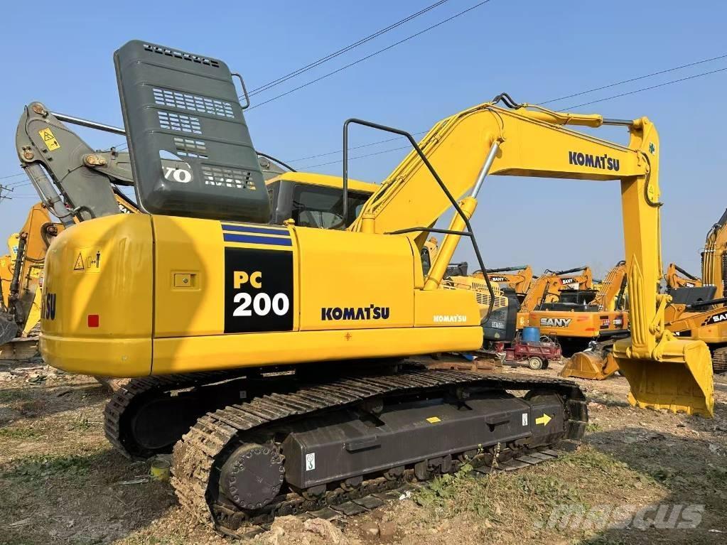 Komatsu PC 200 Bageri guseničari