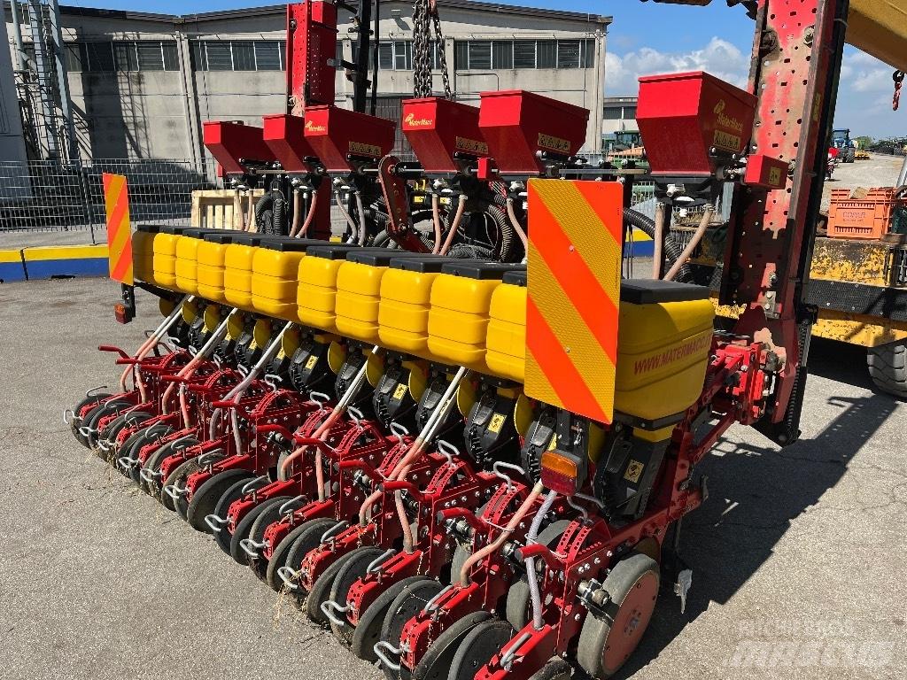MaterMacc MS 8230 Precizne sejačice
