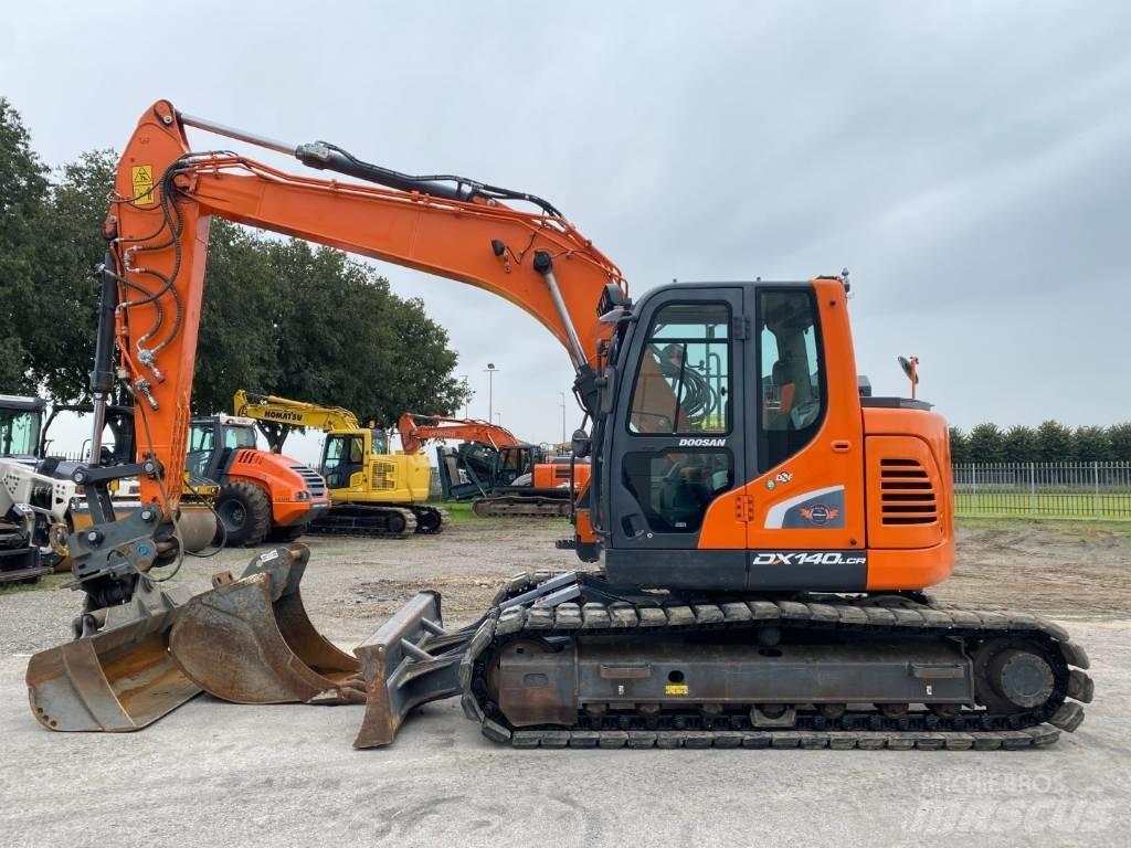 Doosan DX 140 LCR-5 Bageri guseničari