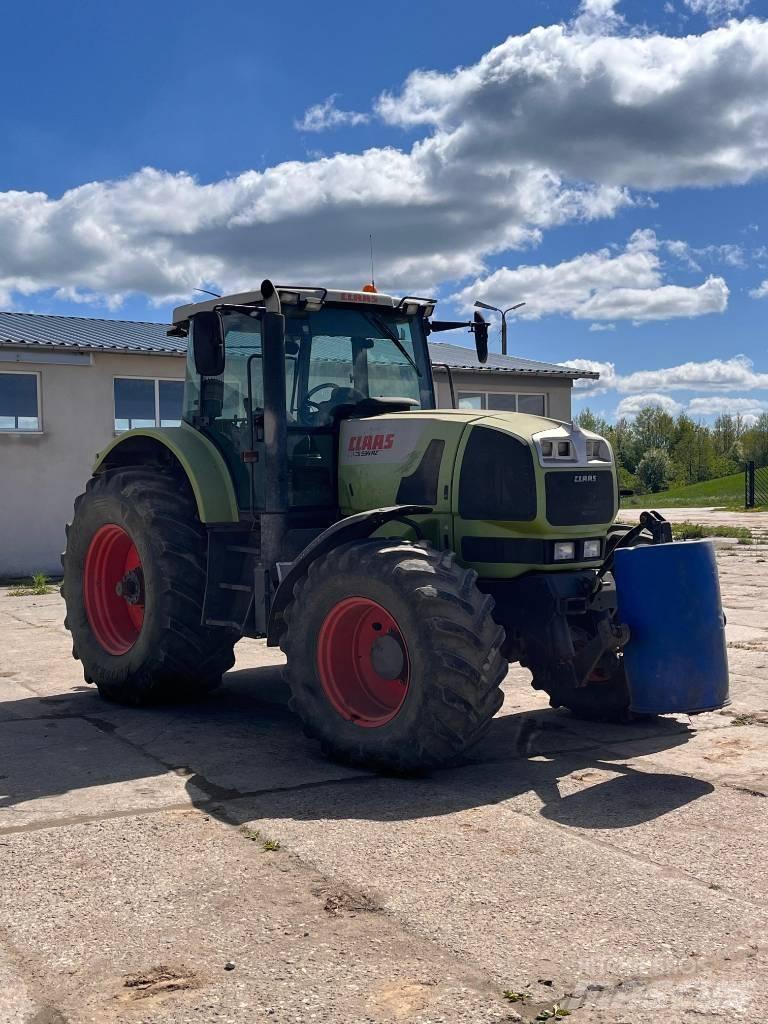 CLAAS Atles 936 Traktori