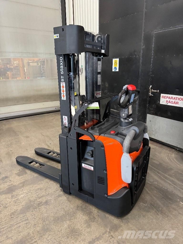 Toyota SPE140L Ručni električni viljuškar