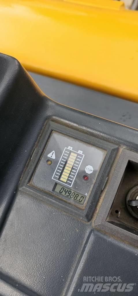 Jungheinrich ERE220 Nisko podizni električni viljuškar