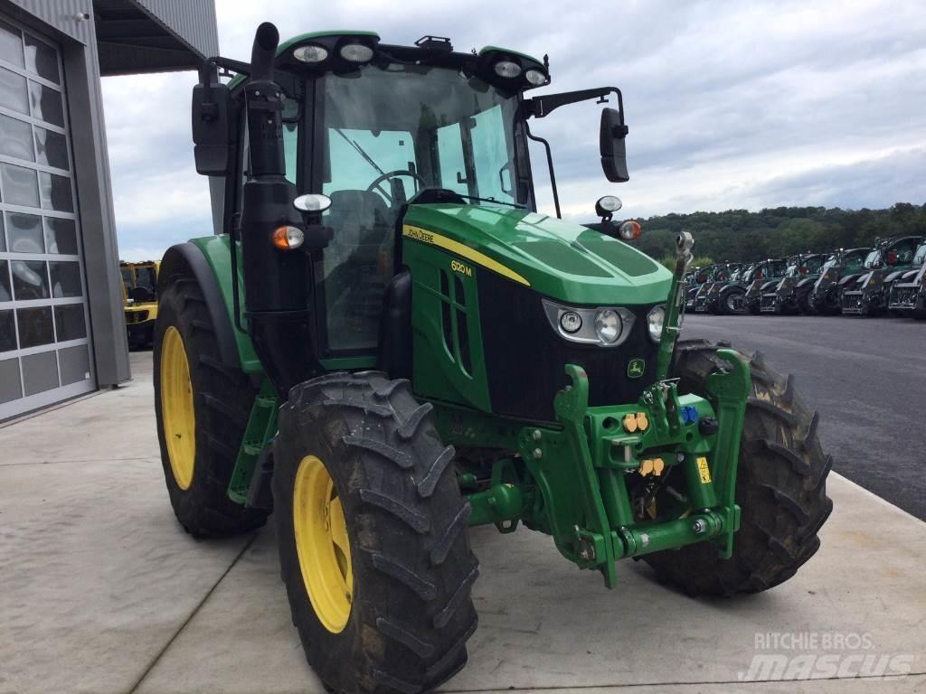John Deere 6120M Traktori