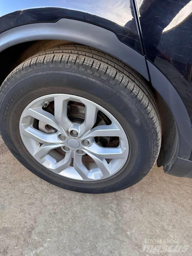 Land Rover Discovery Automobili