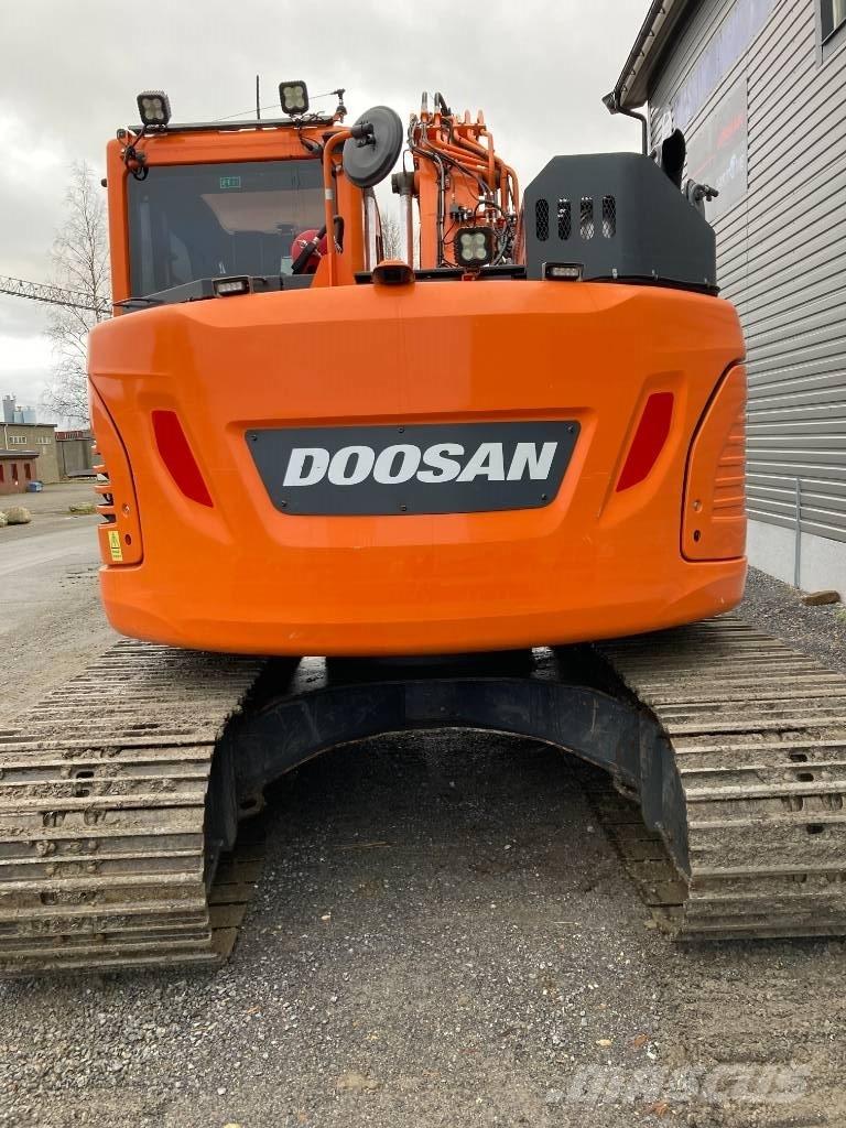 Doosan DX 140 LCR Bageri guseničari