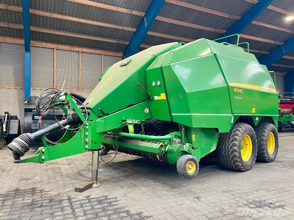 John Deere 1434 C Prese/balirke za četvrtaste bale
