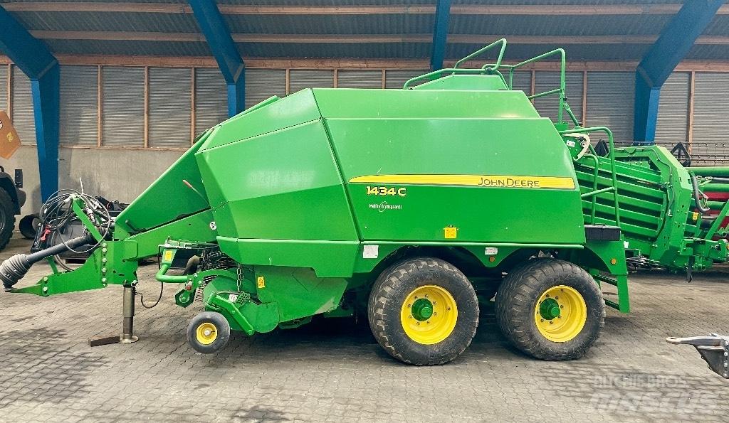 John Deere 1434 C Prese/balirke za četvrtaste bale