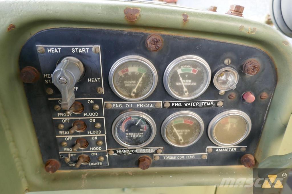 CAT D7F Ex-army Buldožeri guseničari