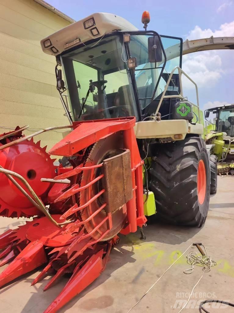 CLAAS Jaguar 870 Mašine za stočnu hranu sa sopstvenim pogonom