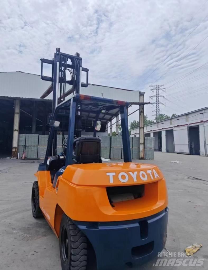 Toyota FD 50 Dizelski viljuškari