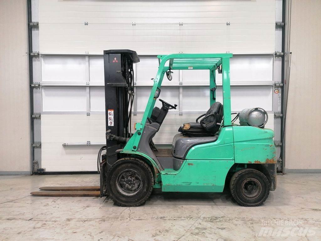 Mitsubishi FG35NT Plinski viljuškari