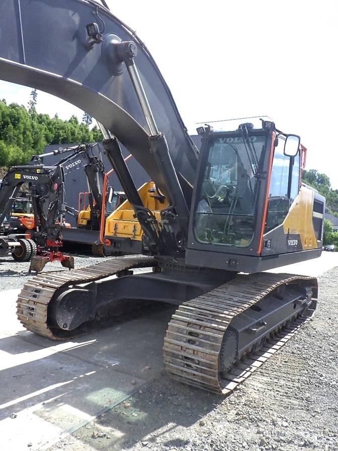 Volvo EC 300 E Bageri guseničari