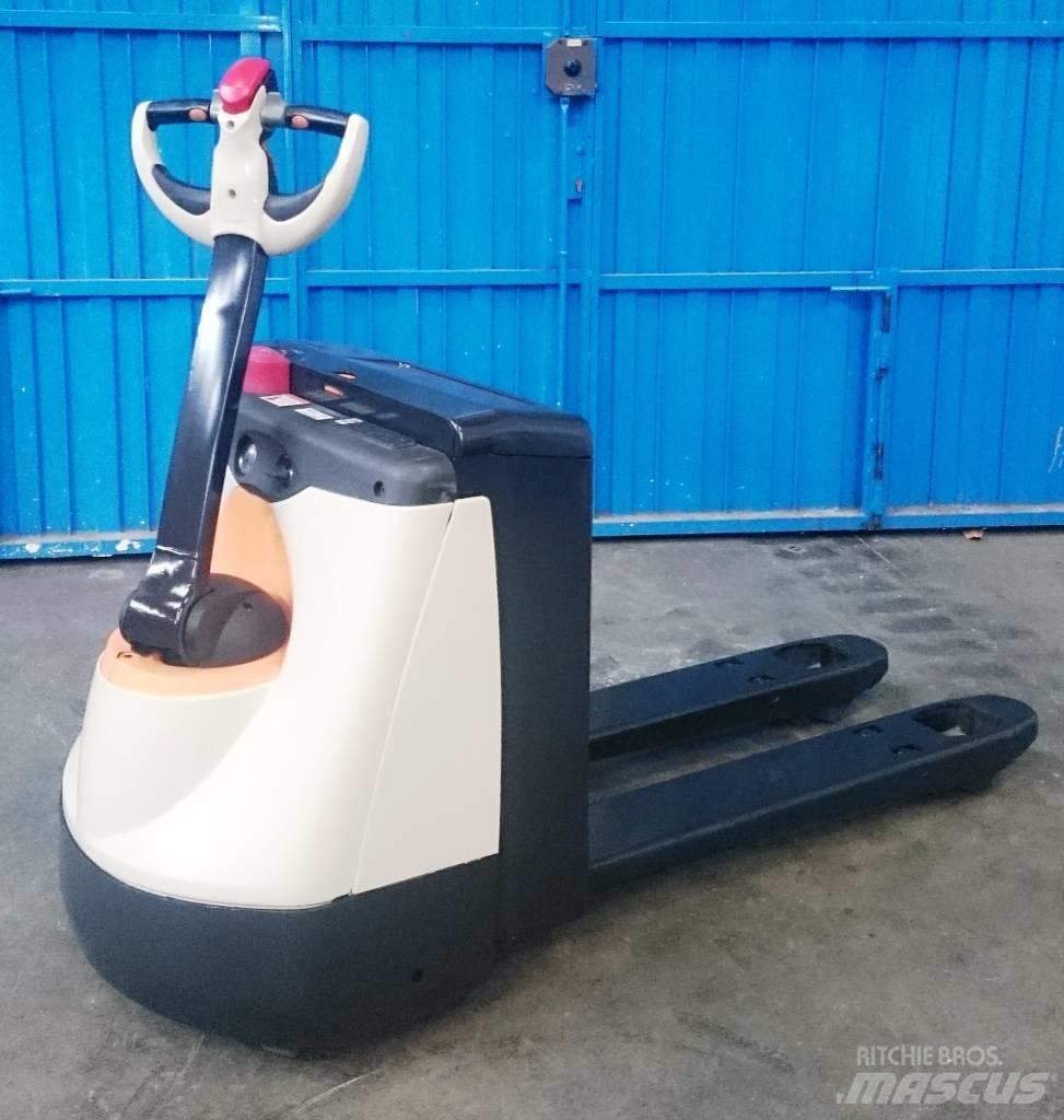Crown WP 2320 Nisko podizni električni viljuškar