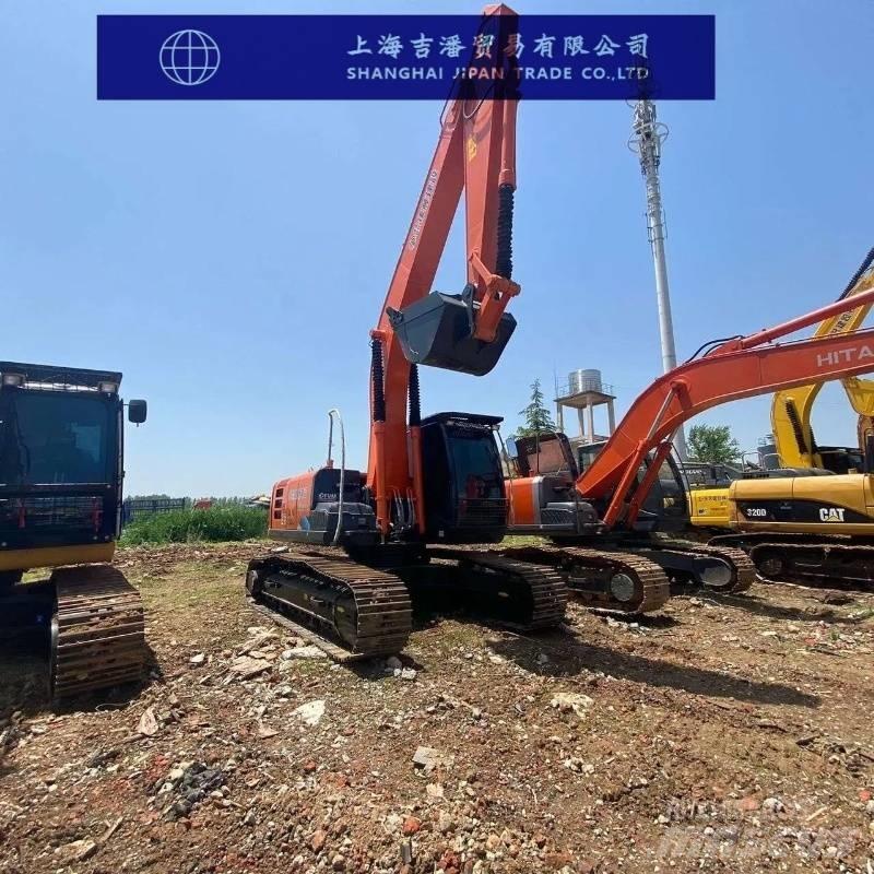 Hitachi ZX 210 Bageri guseničari