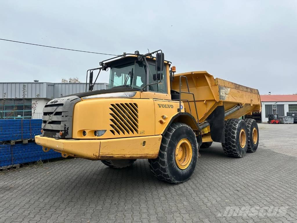 Volvo A 25 E Zglobni damperi