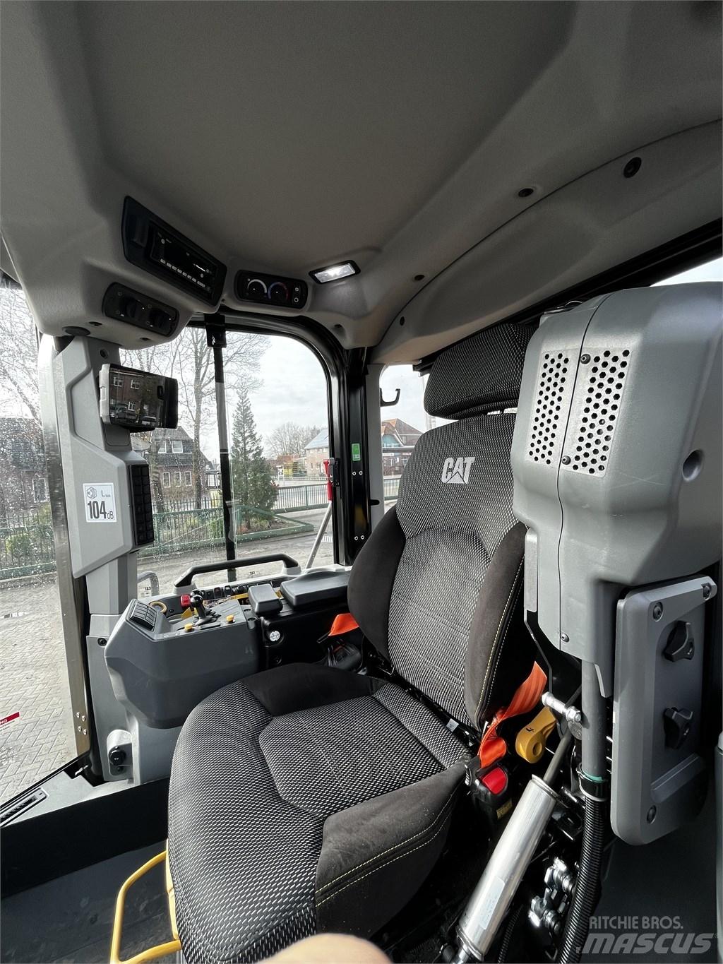 CAT 962 Utovarivači na točkove