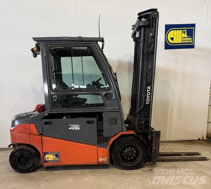 Toyota Truck 8FBMT45 Električni viljuškari