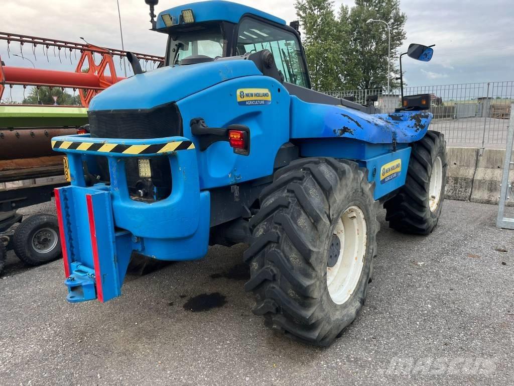 New Holland LM 430 Poljoprivredni teleskopski utovarivači