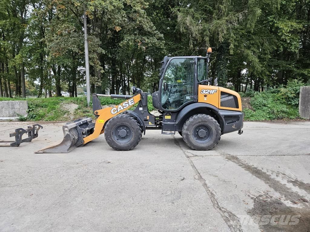 CASE 321F Utovarivači na točkove