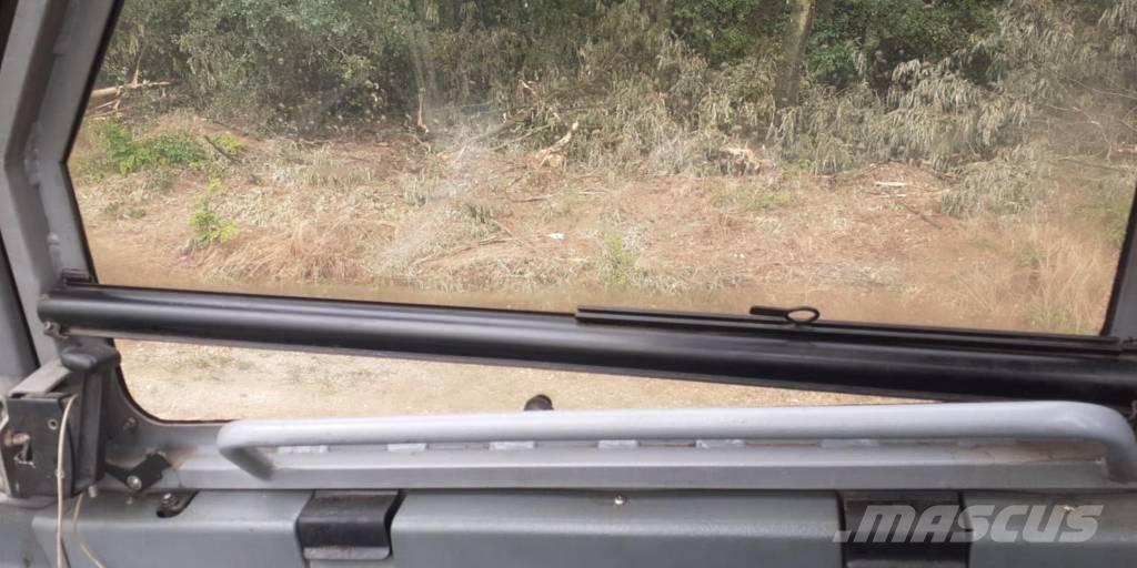 Novotny LVS 520 Forvarderi