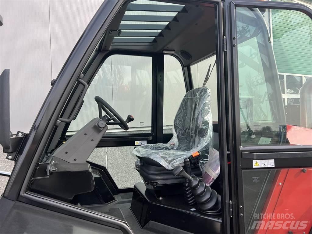 Manitou M50-4 Vanterenski viljuškar