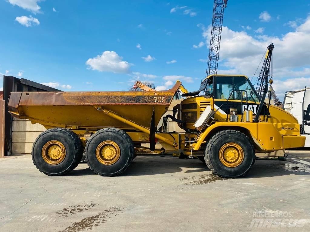 CAT 725 Zglobni damperi