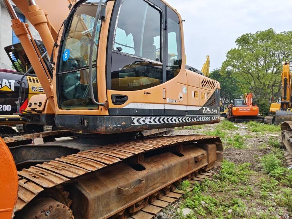 Hyundai R 225LC-9T Bageri guseničari