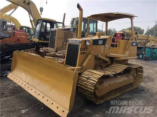CAT D3C Buldožeri guseničari