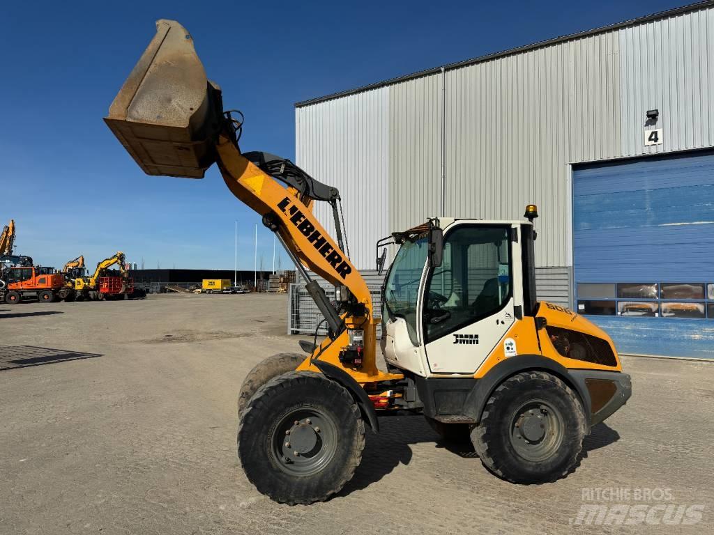 Liebherr L 506 Utovarivači na točkove