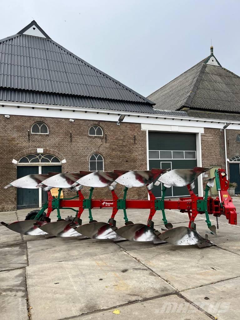 Kverneland LB100-300 Plugovi obrtači