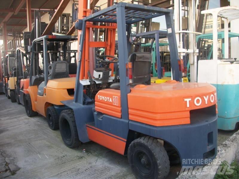 Toyota 5 FD 30 Dizelski viljuškari