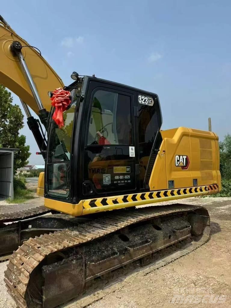 CAT 323GC Bageri guseničari