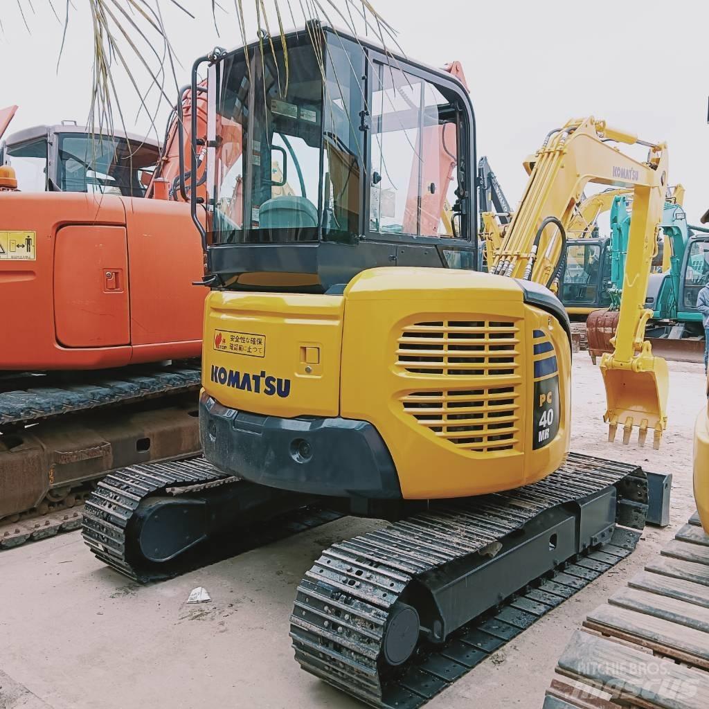 Komatsu PC 40 Bageri guseničari