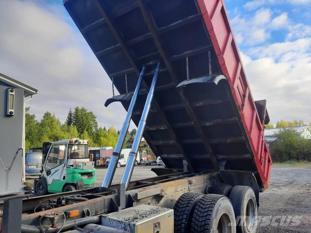 Scania 113 Kiperi kamioni