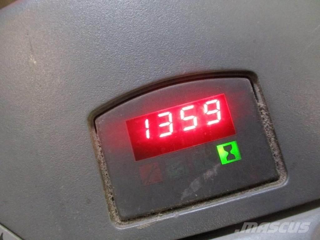 BT LWE 180 Nisko podizni električni viljuškar