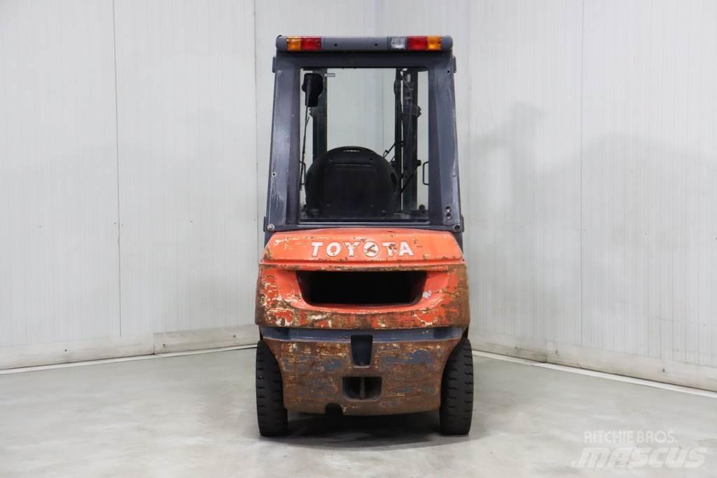 Toyota 62-7FDF25 Dizelski viljuškari