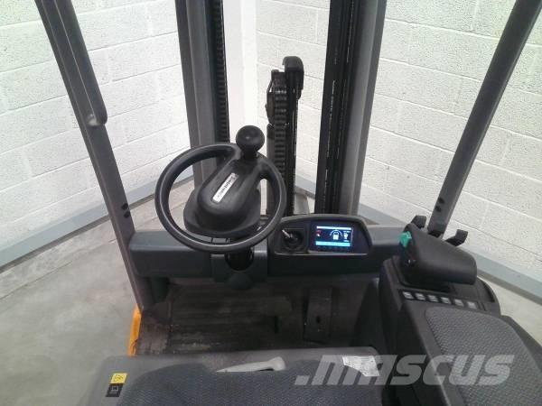Jungheinrich EFG 215 Električni viljuškari