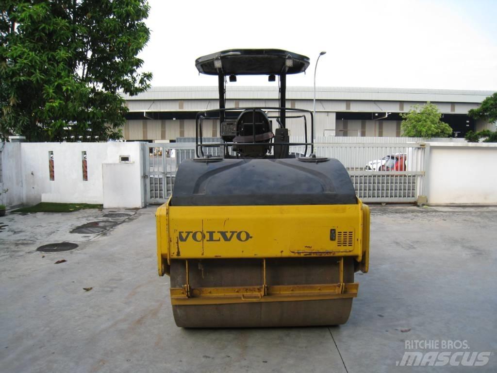Volvo DD 70 Valjci sa duplim bubnjem