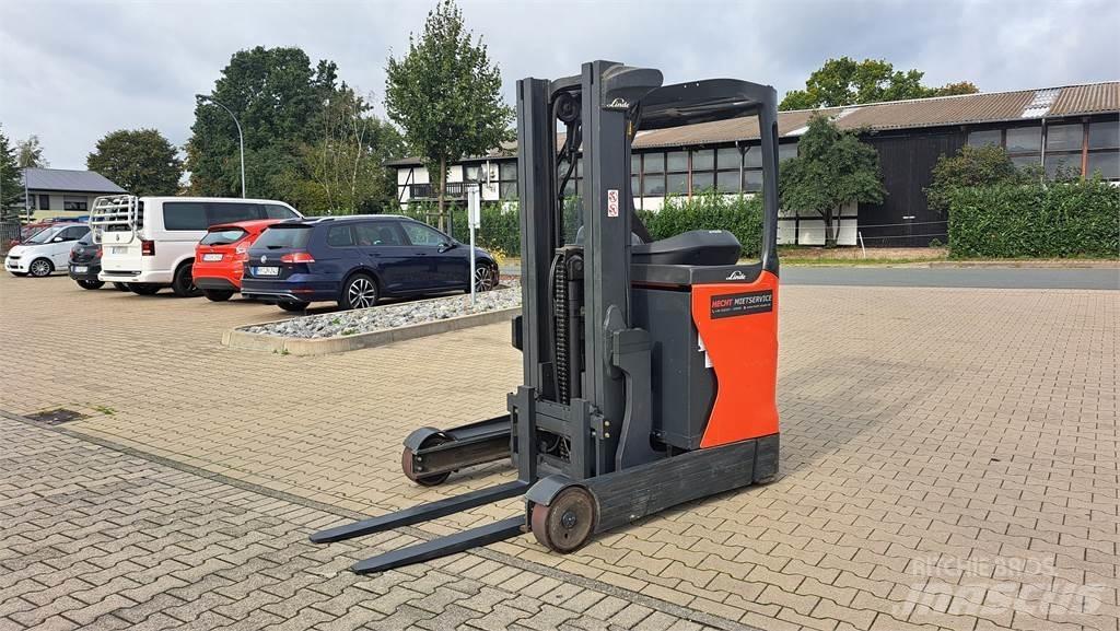 Linde R14B Viljuškari sa pomičnim stupom