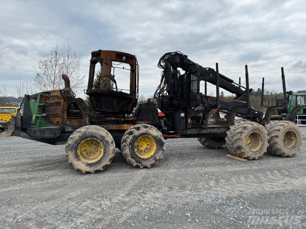 John Deere 1110 E Forvarderi